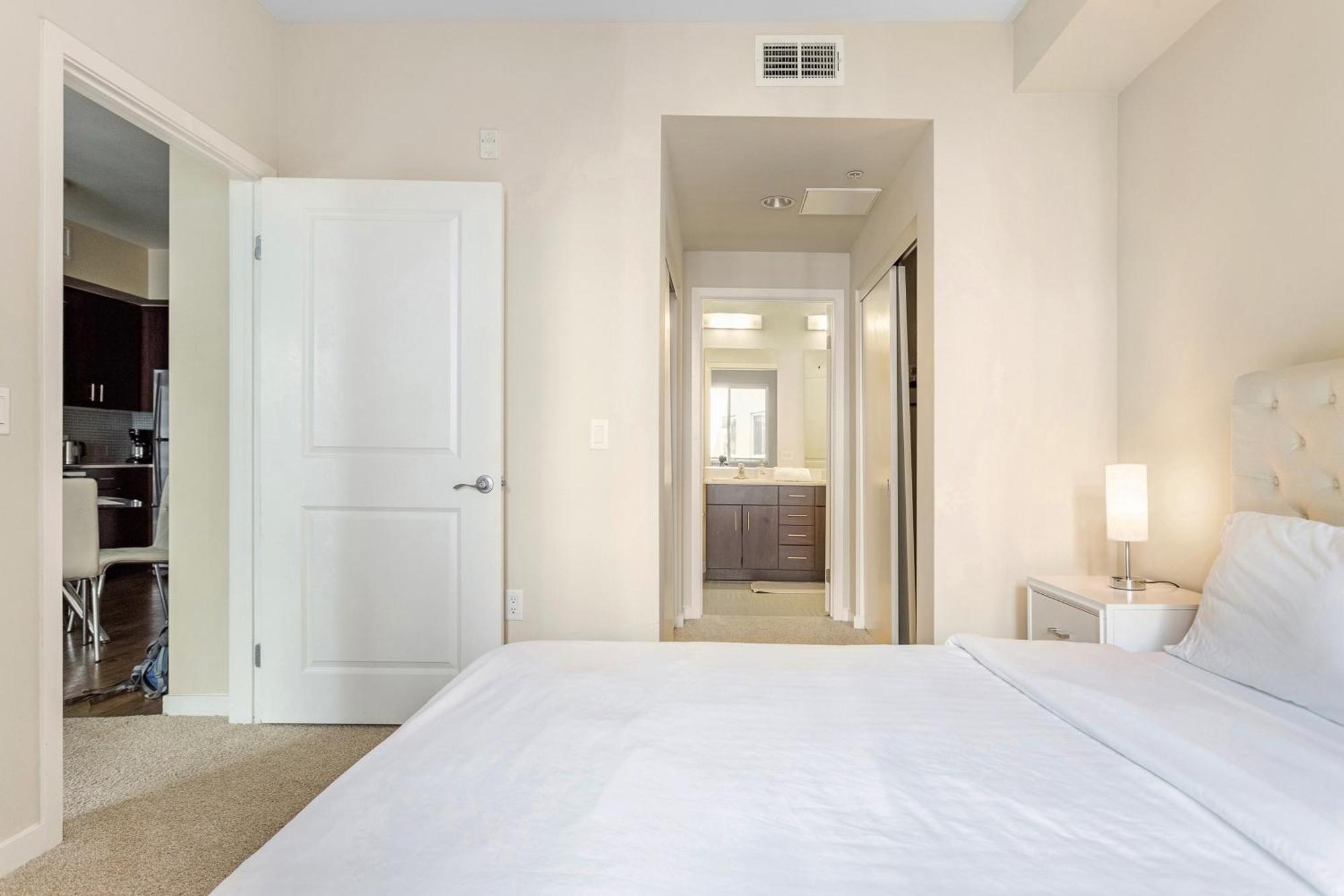 Luxury 2 Bedroom 2 Bathroom With Fitness Center And Pool ロサンゼルス エクステリア 写真