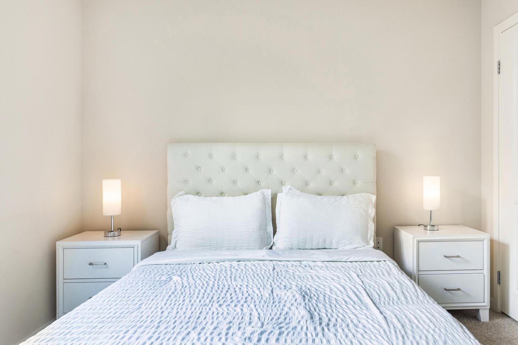Luxury 2 Bedroom 2 Bathroom With Fitness Center And Pool ロサンゼルス エクステリア 写真